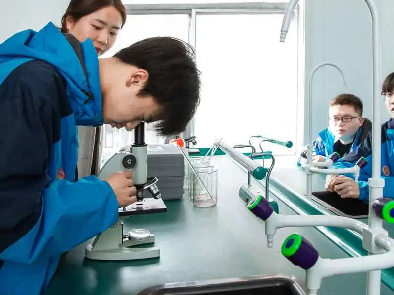 秦都化学实验室